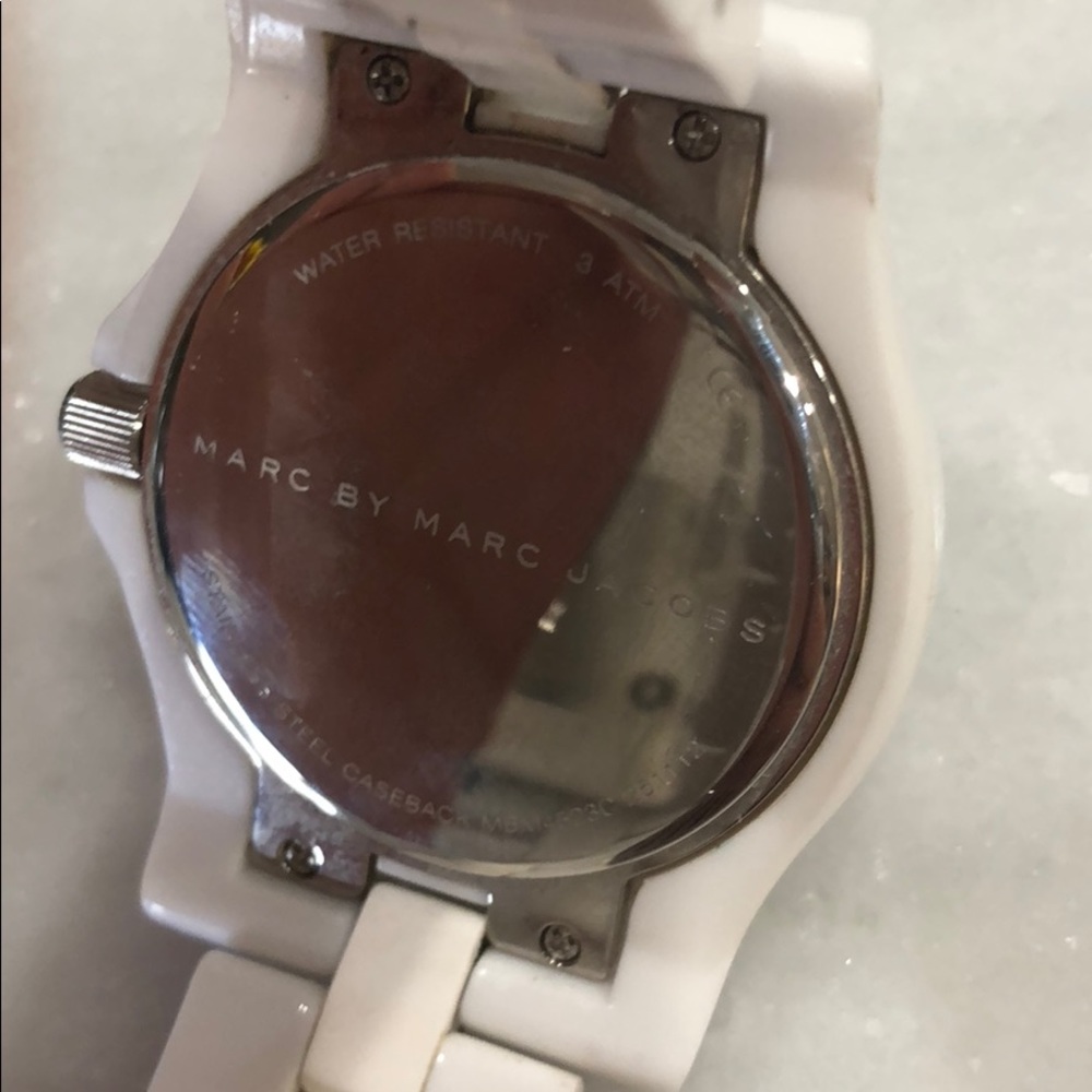 Marc Jacobs watch - Picture 2 of 3